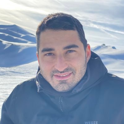 Martin_B_R's profile picture. Entrepreneurial Investor & Operator