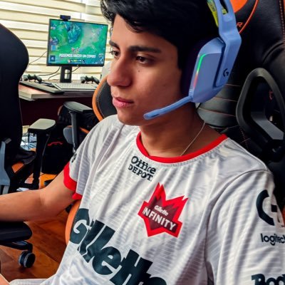 🇺🇾 Lol gamer