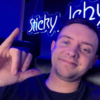 StickyTv_'s profile picture. 29/Warzone Semi Pro ‼️/ Full of fun energy/ Daddy to the cutest little boy💙