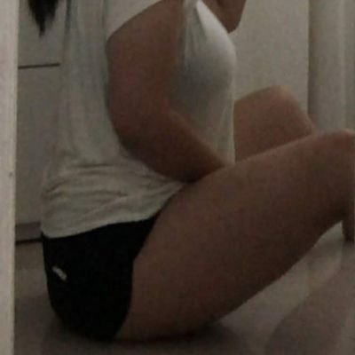 flextape04's profile picture. 