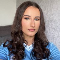 laura(@1aurarose) 's Twitter Profile Photo