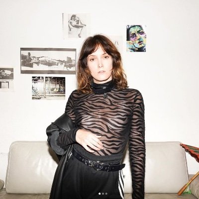 __BeaBlue's profile picture. (she / her): Adult filmmaker with a consent kink.
Watch me work: https://t.co/Ir1Z3ij1ln