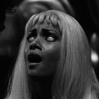 pussynthpop's profile picture. i am untethered and my rage knows no bounds