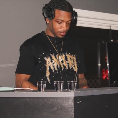 6ShotFloc's profile picture. DJ | Artist 🦈 Instagram (@6ShotFloc) #RR #GL