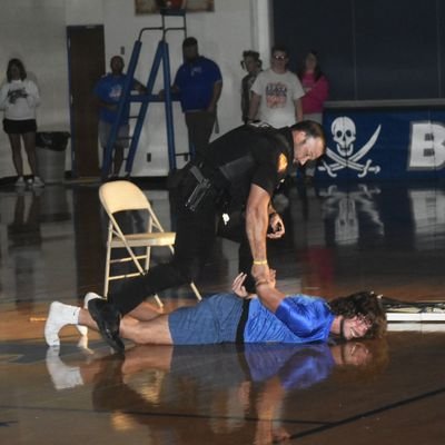 President and Co Founder of Pirate Powerhouse Wrestling Academy, 🏈 Coach at Boonville High School,
School Resource Officer 

Husband, Father, Coach, Cop