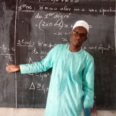 Professeur de mathématiques au ministère de l'éducation nationale du Sénégal depuis octobre 2021