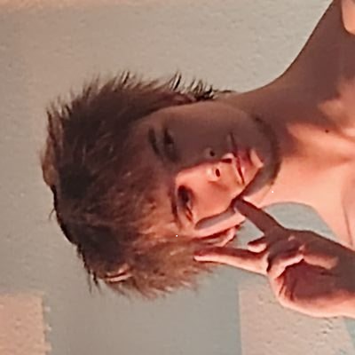 KMaxCircle's profile picture. My super secret private - - - if you I follow you on here, you can follow me back.