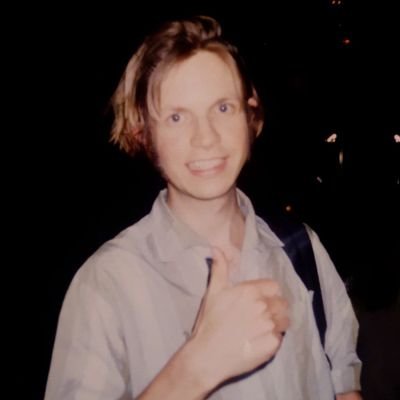 Mostly Beck with some Depeche Mode, Skinny Puppy/Ogre, music/films etc! Admin of @dailynivekogre @yourdailybeck @OTDBeckHistory ♡ Trans rights are human rights