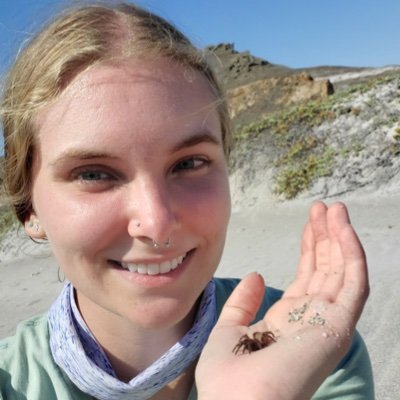 PhD candidate @UCDavis Bond Lab studying trapdoor spider evolution and systematics 🕷🚪 (she/her)