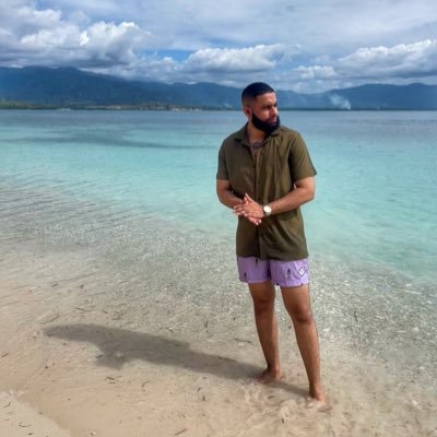 iFelixC's profile picture. :)