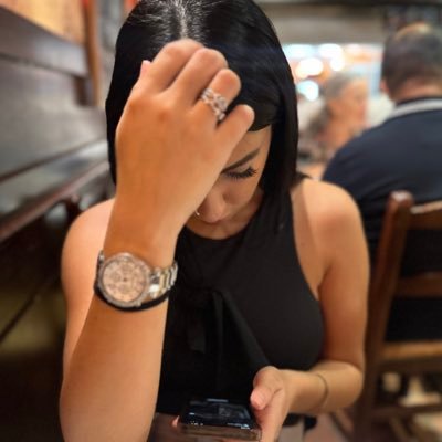 peransa004's profile picture. 