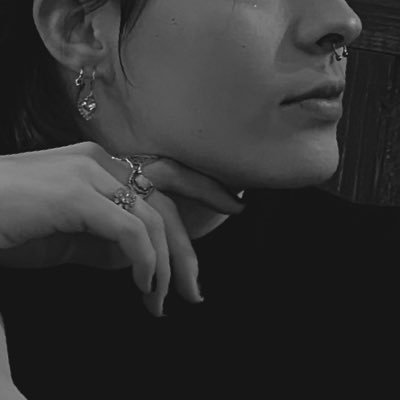 CCtnx_'s profile picture. un jour j’épouserai lana del rey