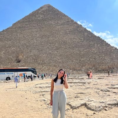 🇮🇶 🇨🇦| IM PGY3 @UCSF | MD @NUFeinbergMed | bookworm, language lover | interested in refugee health, med ed, cardiology and mentorship