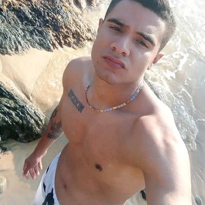 Alejo98Gonzalez's profile picture. Creador de contenido 🔞😈🍆🔥Suscríbete a mi canal de Telegram💵 . Para más llega al DM💌
