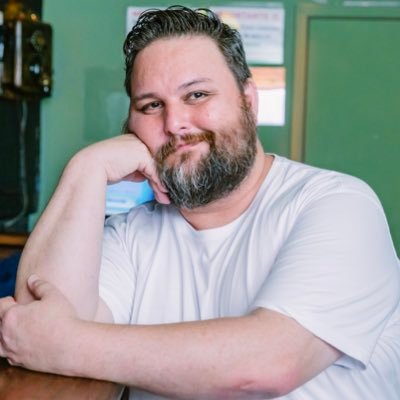 LuconMarcus's profile picture. Ele - Him • A DC Comics reader • #WonderWoman fan • Cat Person • Proudly Aries (Apr, 1st)