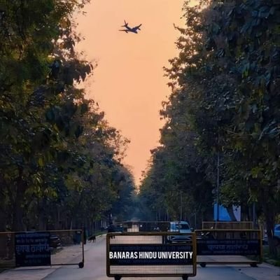 Xshovik's profile picture. || राधा नाम परम सुखदाई ||