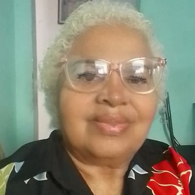 LinaCos16419111's profile picture. 