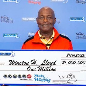 A Hyde Park man who got first five numbers correct of the Powerball drawing using his winnings to do good in his community by clearing off credit card debts