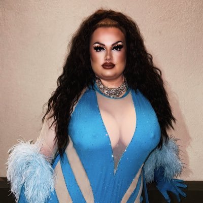 _cleogold_'s profile picture. Cleo Gold Diamond 🩵 Drag queen in the 916! 🩵 Dm for booking or tip spots! 🩵 Venmo Cleo-Diamond 🩵 IG TheCleoDiamond