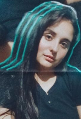 24-
Una banda roja que me cruza el alma
10/10/15💖
