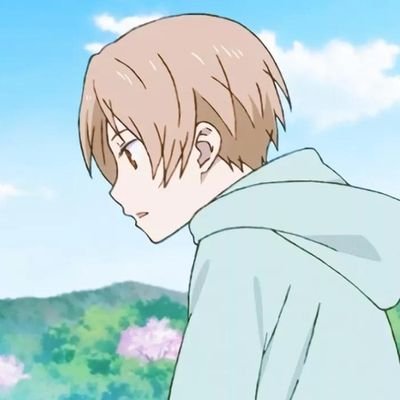 xiaoyi2026's profile picture. 太阳迟些落下，阴雨总不袭来
