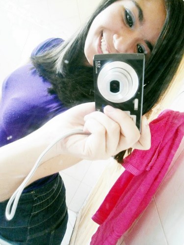 IrmÃ da @BiiaaOliiveiraa 
miinhAs filhÁs @Rafa_tterivel @Maayara_fg amuh vxs