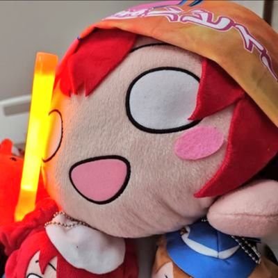 rewwftv's profile picture. 🐰寝そべりとオーディオ垢🍭