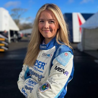 🏁 GB4 Championship with KMR Sport | @GirlsOnTrackUK Ambassador | Écurie Écosse Driver | @LaserRacing | @JohnClarkMotors | @Specsavers