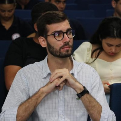 Eu sou a sereia que dança, a destemida Iara
