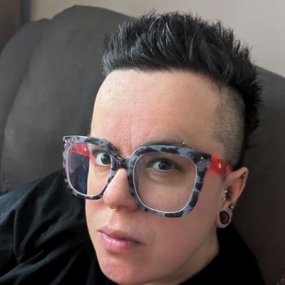 Lyds_Ch's profile picture. PhD - Comp. Social Scientist focusing on far-right ideologies, gender dynamics, & CVE.  develops innovative approaches to understanding  & mitigating extremism.