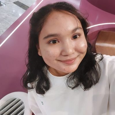 niaanarnia Profile Picture