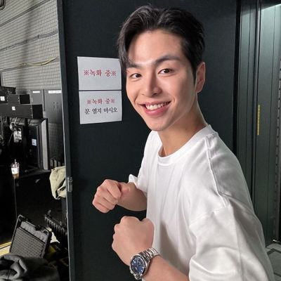 navykonic Profile Picture