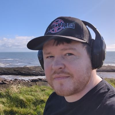 (He/Him) Small Scottish streamer. Find me at https://t.co/kYo68KWazE Member of The Crystal Maze Hall of Fame. Mental Health First Aider (MHFA England)