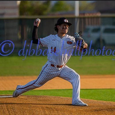 C/O -2024- Hutto Highschool (Middle Inf/Pitcher) B/L T/R Email: julian.maese4@gmail.com