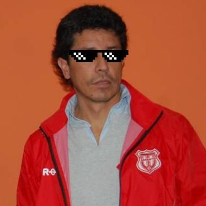 LaVelezneta's profile picture. Amante y apasionado a mi Rodillo Rojo🇵🇱, Un hincha mas del Mejor y mas Grande equipo del Centro del Pais🇪🇨.
Odio y me repugna el color celeste🤮