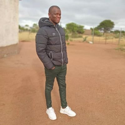 Monna wa Mopedi
Intagram : @marcusphuti2019