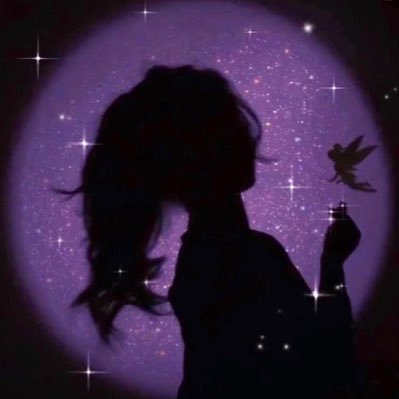 sheee_iris's profile picture. At this point, it's me & my weird annoying self 😌🫶