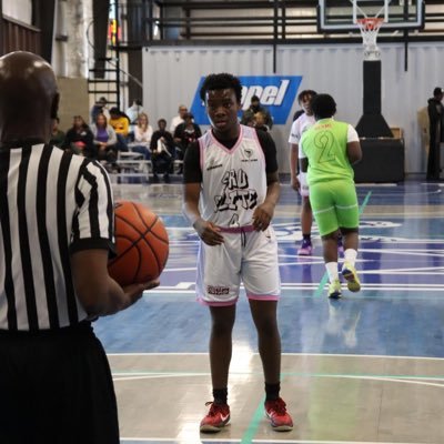 5’6 158 28’ PG/SG @Havenview Middle