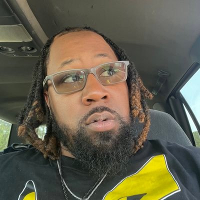 Herd_of_Da_Nerd's profile picture. #God #Pisces #Lefty #Bowler #DJ WinthropAlumn Old Head in a young body