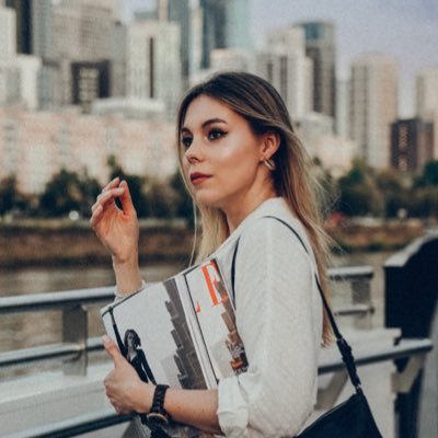 fleurin's profile picture. 📷 Фотографирую ✈️ Путешествую 💙 Влюбляю в Петербург
