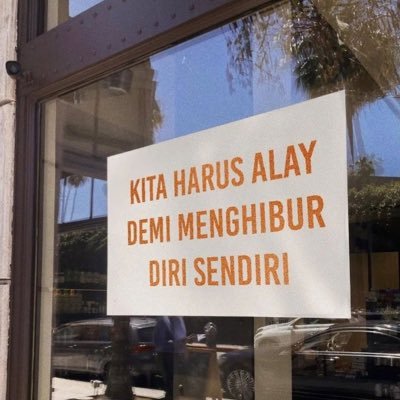 manusia kenyal