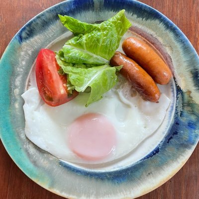 古の捨てアカで開店。食べ物とたまに器。西と東を行ったり来たり。