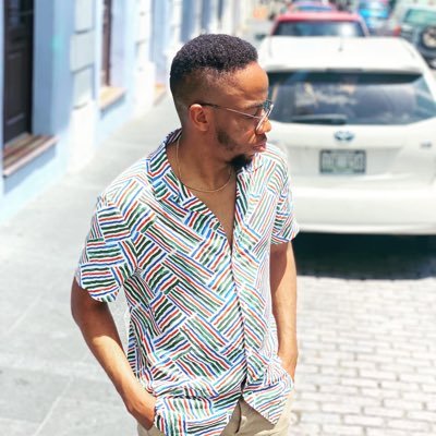 MyTeeRocks's profile picture. Finding truth somewhere in the middle