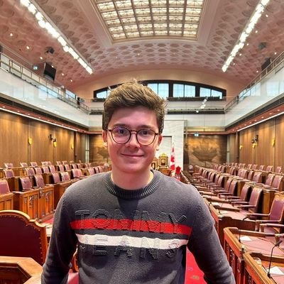 Étudiant en master en Affaires Publiques et Internationales à l'UDEM🇨🇦

Stagiaire collaborateur parlementaire au Sénat🇨🇵