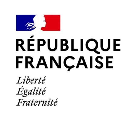 Je suis M. Franck, membre de la préfecture. je suis à votre disposition pour tout besoin CNI code permis passeport titre de séjour....