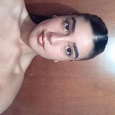 Entrenadora de patinaje artístico. 🇦🇷 | Estudiante en PUEF - UNLP. 📚🤸♂️⏳