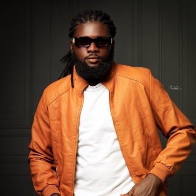 MisterJay225's profile picture. Director Videos Cinéma 🎥 |Director Photography 📸| Chef Opérator🎩 | in Free-Lance🤞 | 🌴Ivory Cost 🌴 | +2250777206647