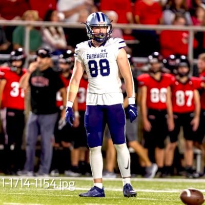 Farragut High School 6’2 215 74’ wingspan CO25’ 3.5 GPA TE/DE/OLB NCAA ID# 2404257301