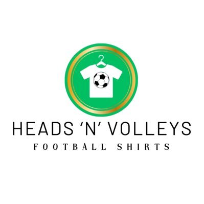 Handpicked football shirts 🇮🇪 Depop store linked below