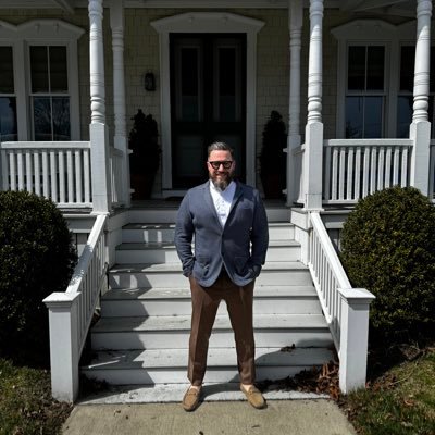 A husband, father, municipal attorney, with Peconic Bay sensibilities, fighting to bring common sense and sanity back to the State-“right person, right time”